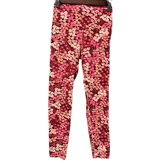 Pants - Aerie Offline Women's Real Me Xtra Hold Hi-Rise 7/8 Leggings Women’s Size Small